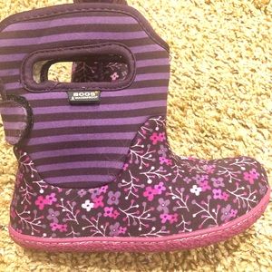 Toddler girl Bogs waterproof boots